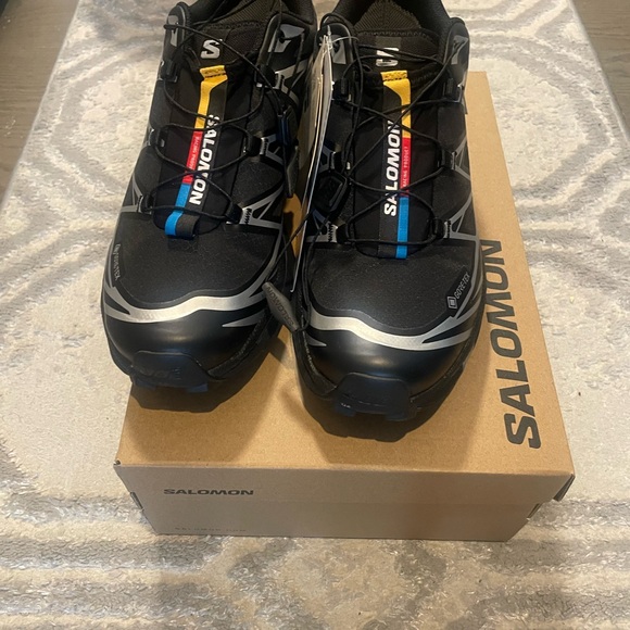 Salomon Black Athletic Shoes with Quick-Lace System - Picture 7 of 7